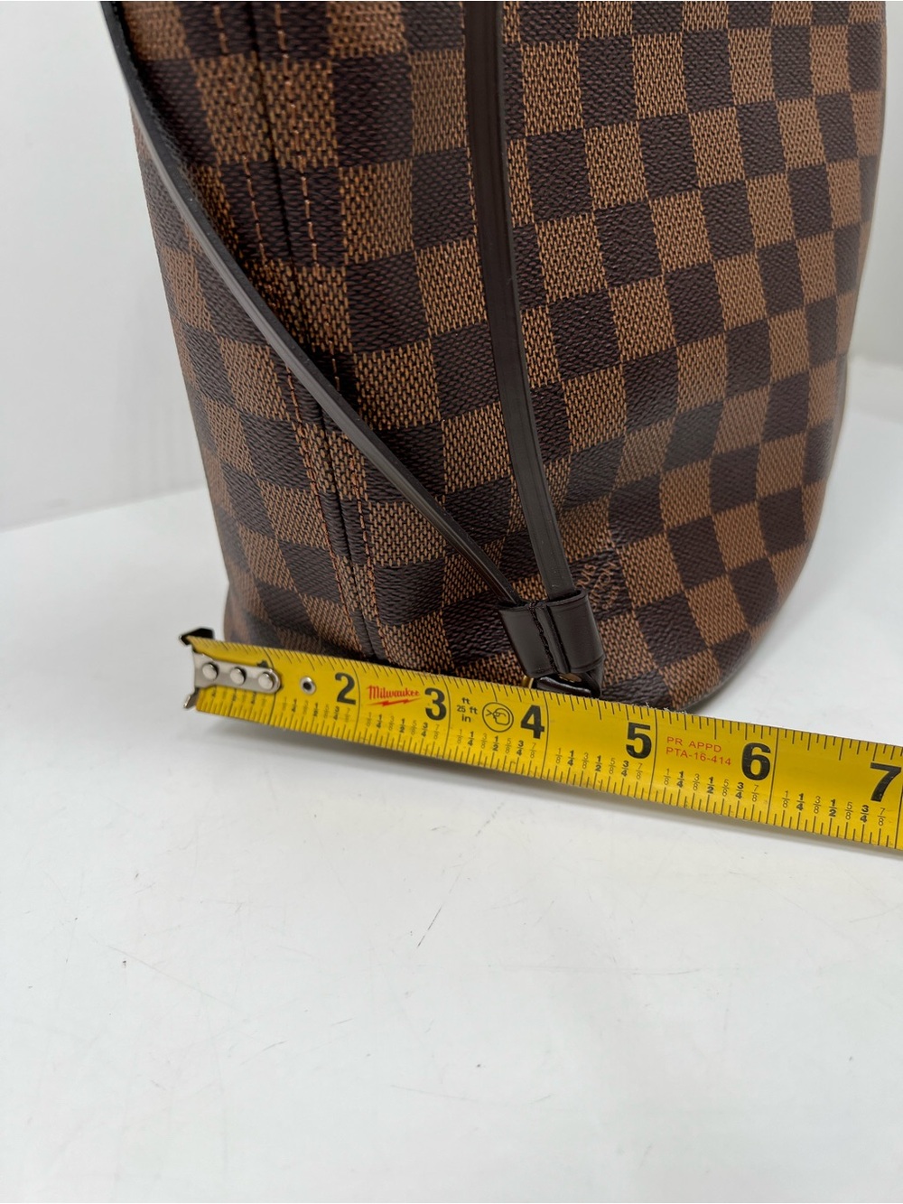 Louis Vuitton Neverfull Damier Ebene MM - Picture 12 of 13